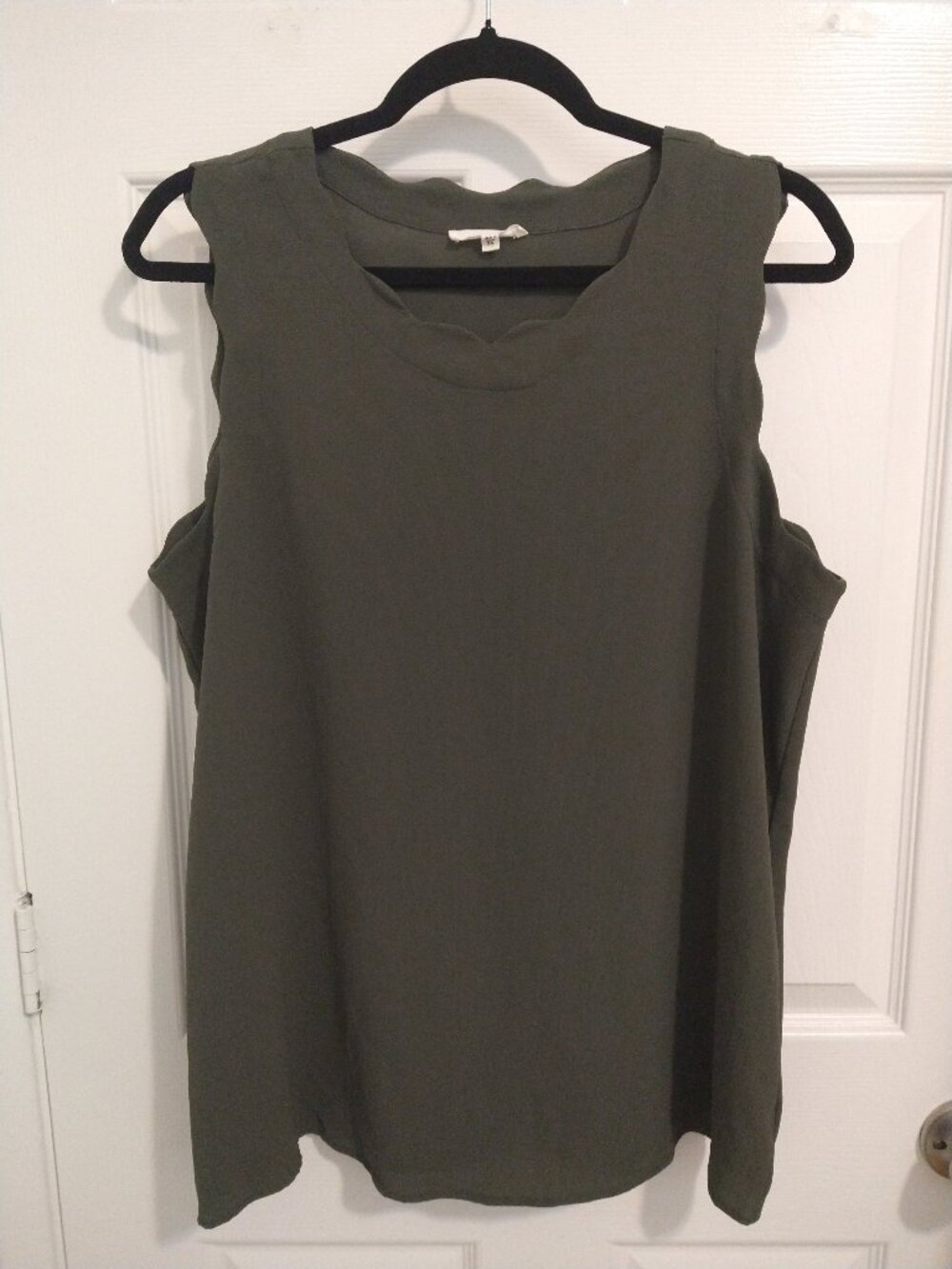 Pleione Olive Green Sleeveless Blouse XS